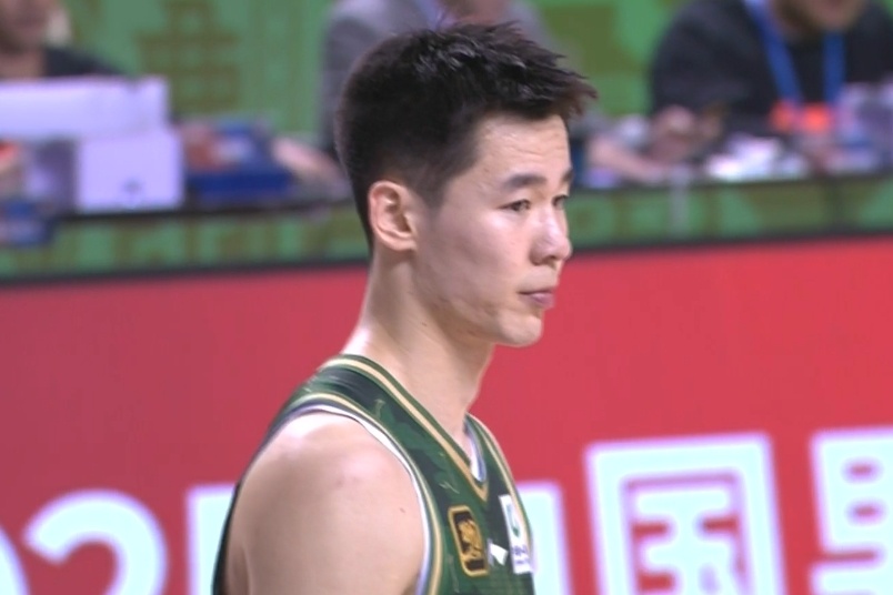 上来就很凶!郭昊文打满首节 4中2&罚球6中6独得10分2篮板